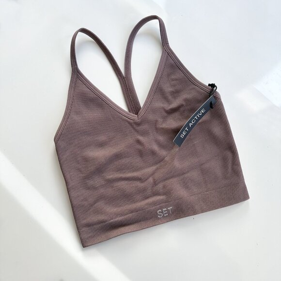 Set Active | NWT Sculptflex Ribbed V Sports Bra in Pepper - Picture 4 of 6